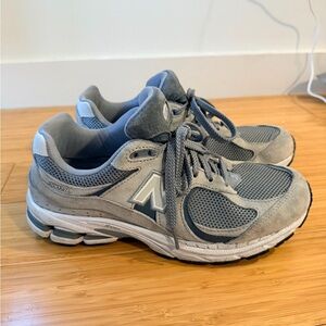 New Balance 2002R Women Sneaker